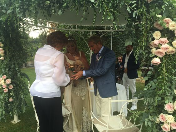 Outdoor chic wedding