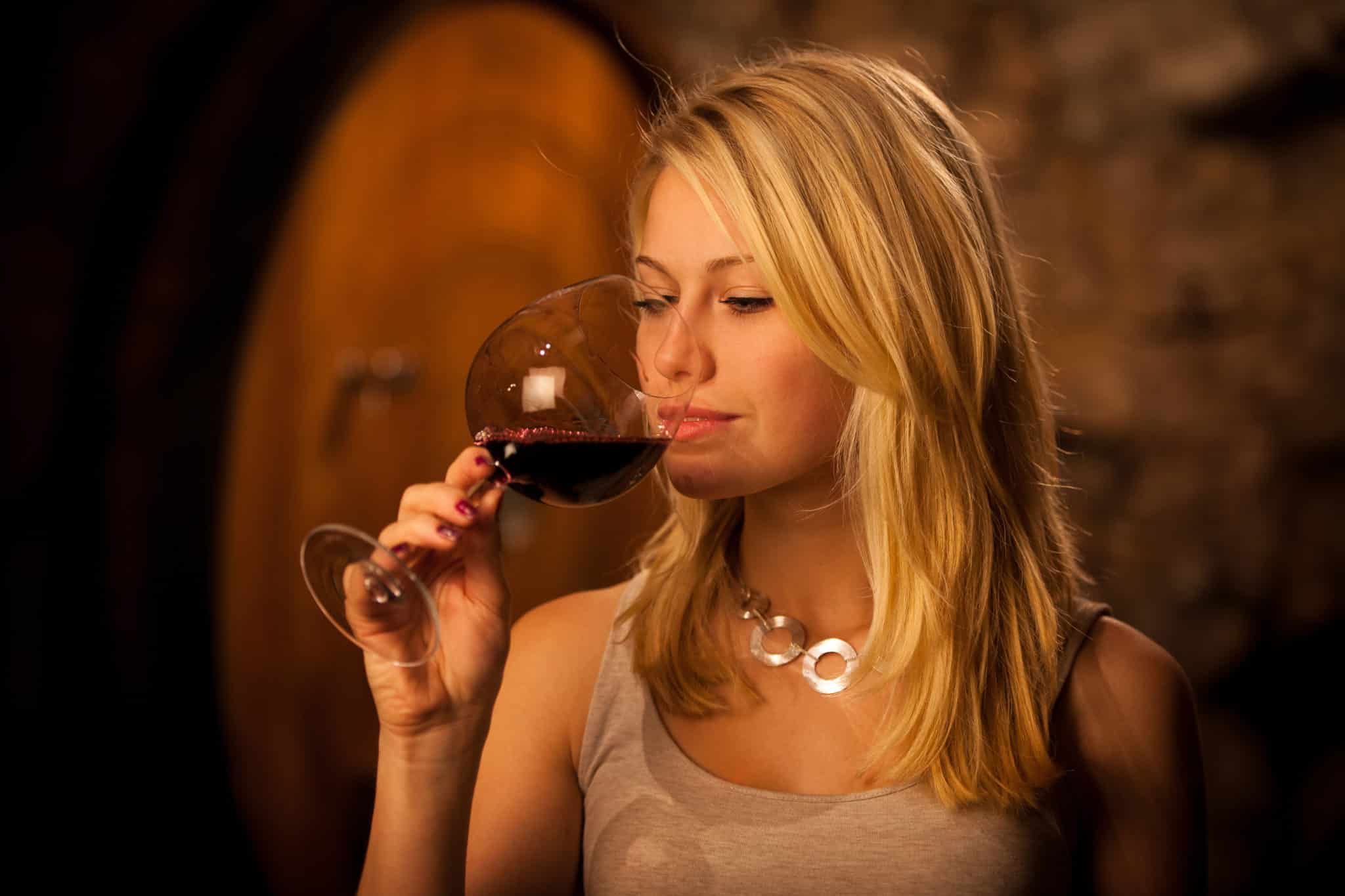 winetasting red wine