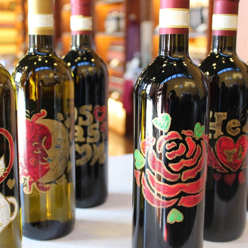 Customized bottle for Valentine's Day