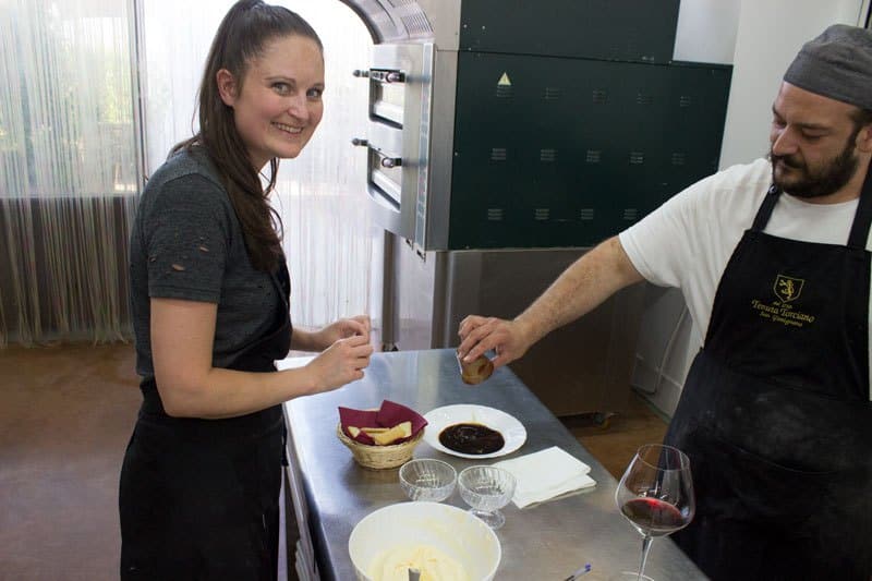 Preparazione del tiramisù