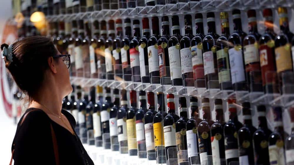 Vinitaly 2018 wine tasting stands