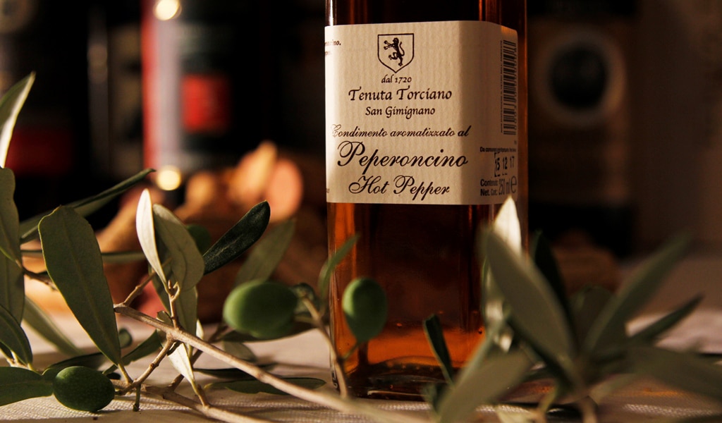 Tenuta Torciano chilli-infused olive oil