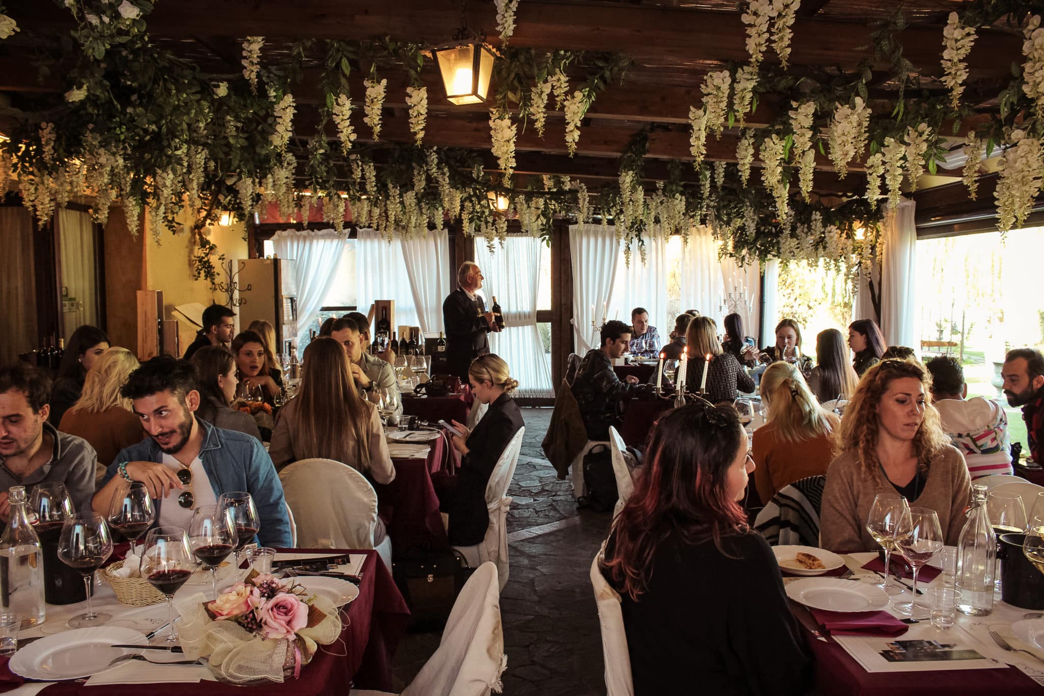 The group of travel bloggers at Tenuta Torciano