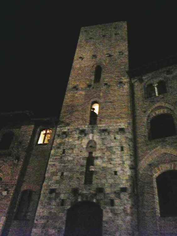 san gimignano tower night