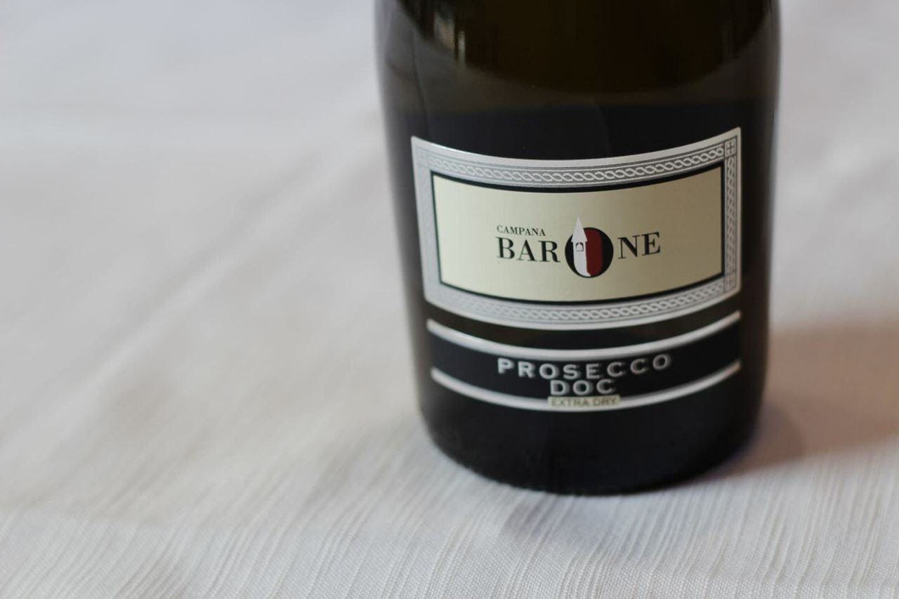 prosecco bottle