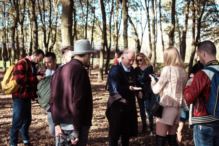 Special guests hunting for truffles, tasting the delicious wines of Tenuta Torciano