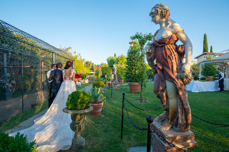Tenuta Torciano Matrimonio nel nostro Elegante Giardino in Italia